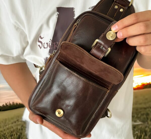 Men's Retro Leather Shoulder Bag Crossbody Sling & Travel Bag.